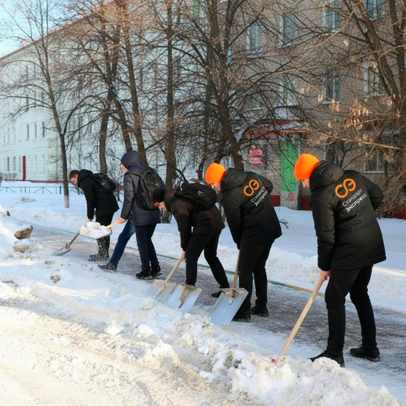 Уборка снега с крыш и территорий в Буе